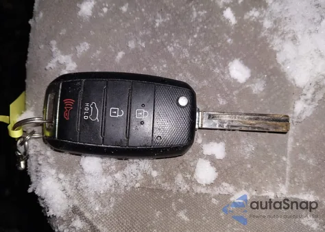 2019 Kia Sorento 3.3L Lx z USA, uszkodzony, nr VIN 5XYPGDA53KG481094